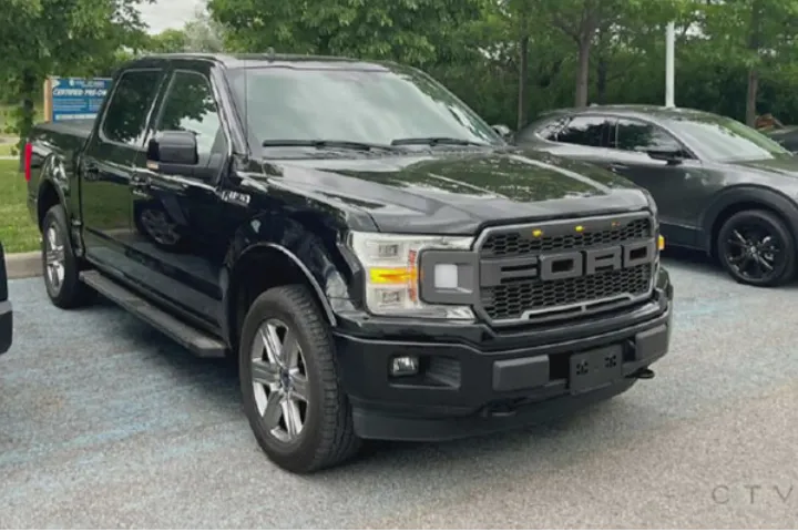 یک نمایندگی مزدا در تورنتو خودرویی دزدی به مبلغ ۶۰ هزار دلار به مردی تورنتویی فروخته است